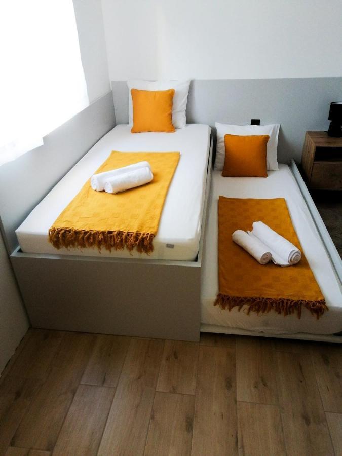 Evita Studio Apartment Karlovac Exterior photo